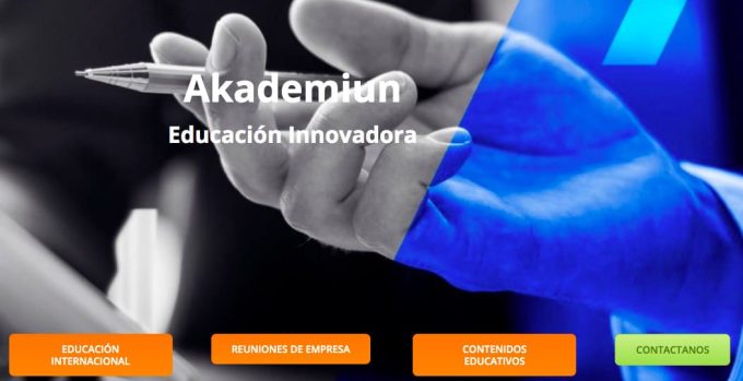 AKADEMIUN